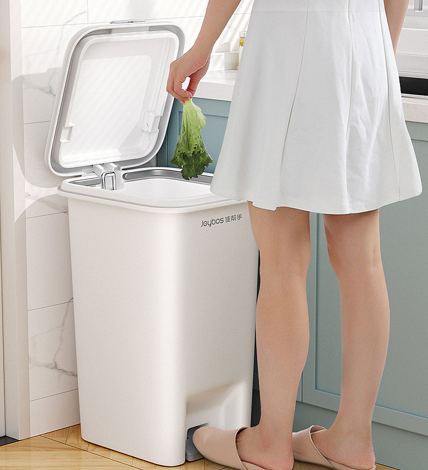 MIVLINA® Two Pack Trash Can Set with Pedals Z40