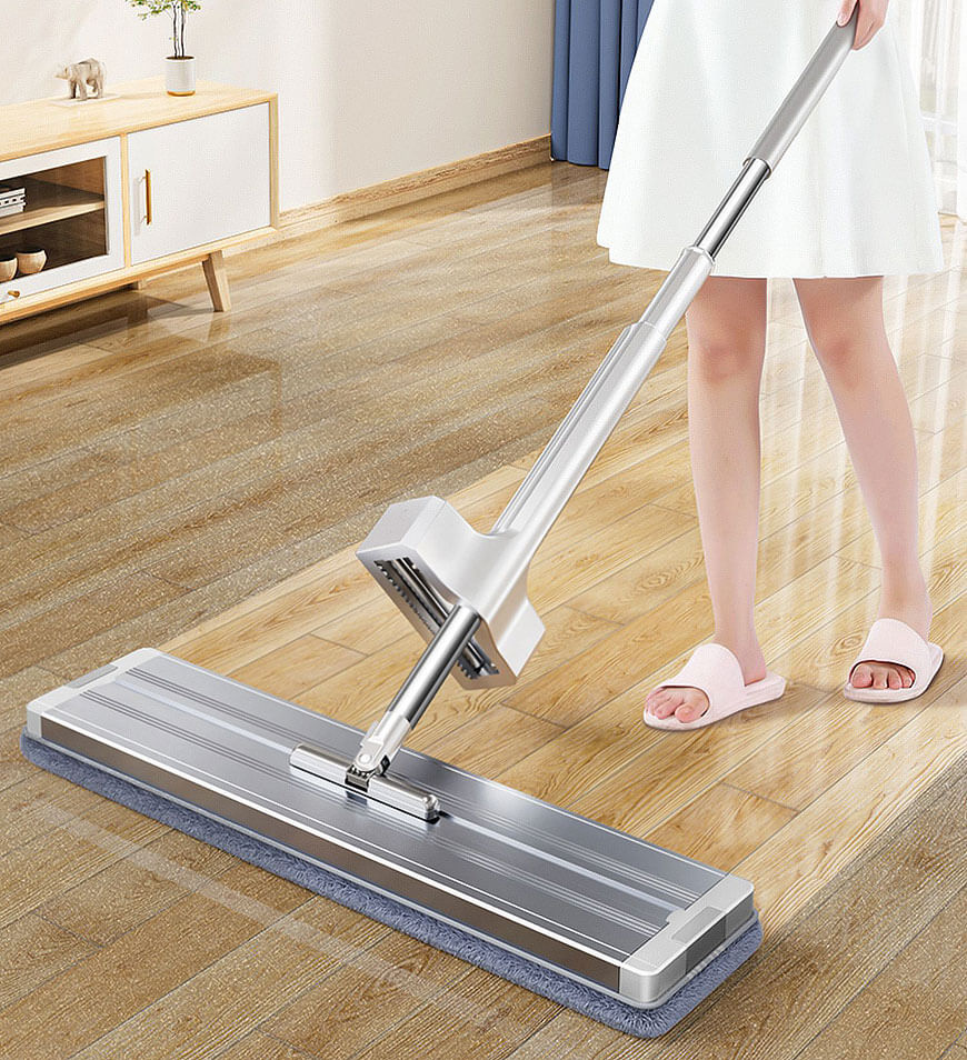 MIVLINA® 16" Microfiber Mop Floor Cleaning System with 4 Mop Pads