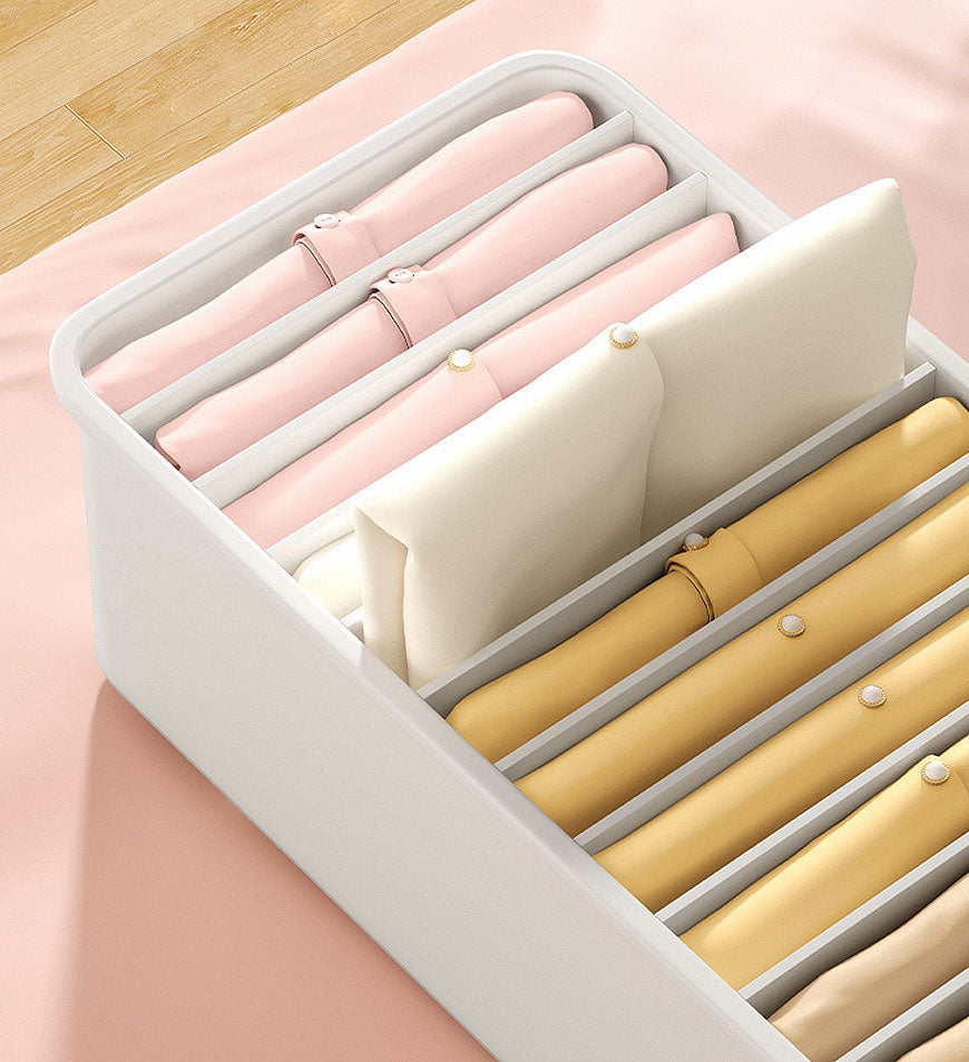 MIVLINA® Wardrobe Clothes Organizer with 7 Grids F28