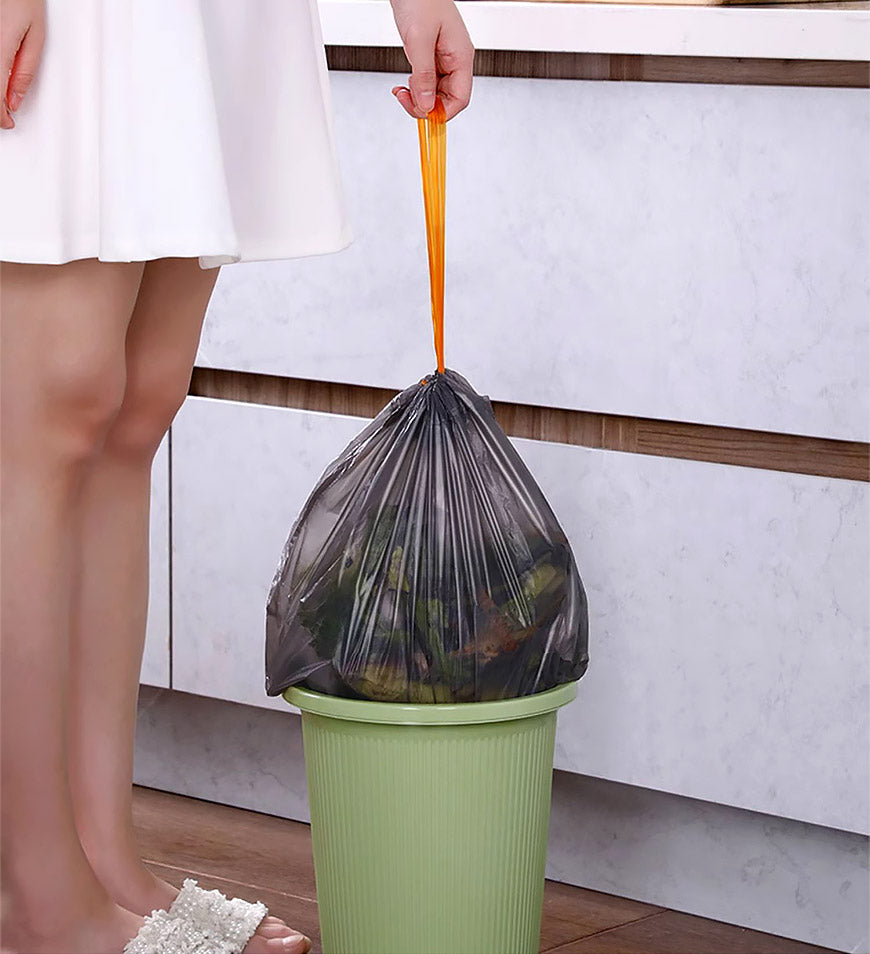 MIVLINA® Black Trash Bag with Drawstring Z20